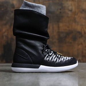 nike wmns roshe two hi flyknit